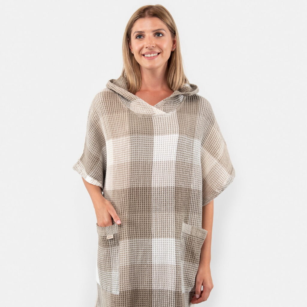 BINGO Poncho hiekka 3 BINGO Poncho hiekka - Image 3