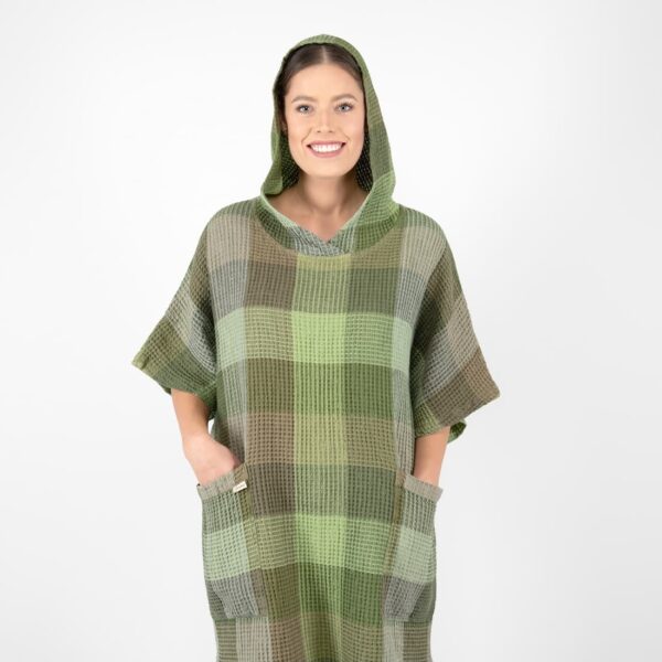 BINGO Poncho vihreä ruudullinen - Image 3