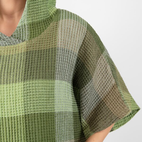BINGO Poncho vihreä ruudullinen - Image 4