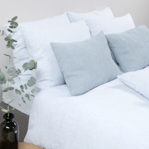 ARCTICAVuodevaatteet 10 duvet cover in ice blue linen, washed