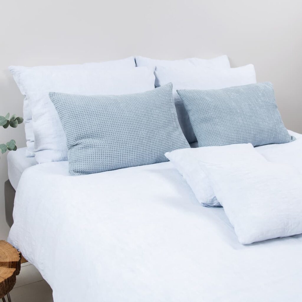 ARCTICAVuodevaatteet 3 duvet cover in ice blue linen, washed, Arctica