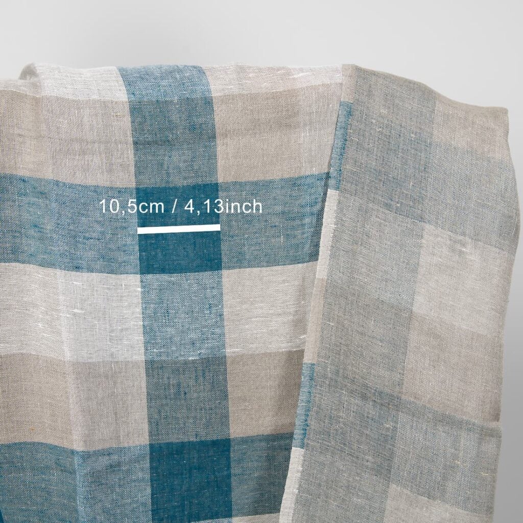 Pellavakangas luonnonvärisellä ja turkoosilla ruutukuviolla 2 linen checks turquoise, 10cm. check