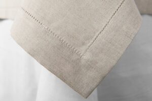 LUNA LAIT Pöytäliina beige