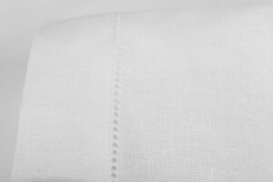 AIRA Kaitaliina valkoinen