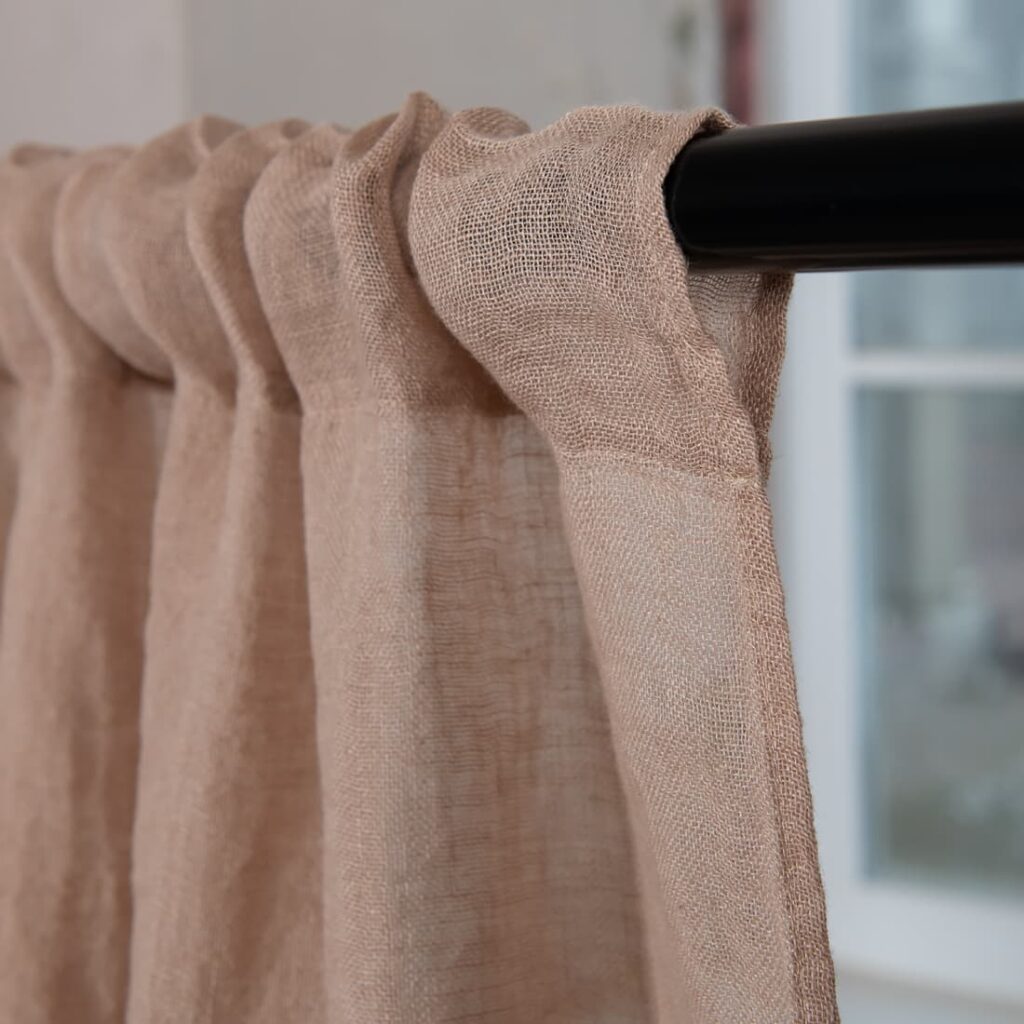 BOHEMIA Verho maitokahvi 5 white coffee linen curtains, with channel