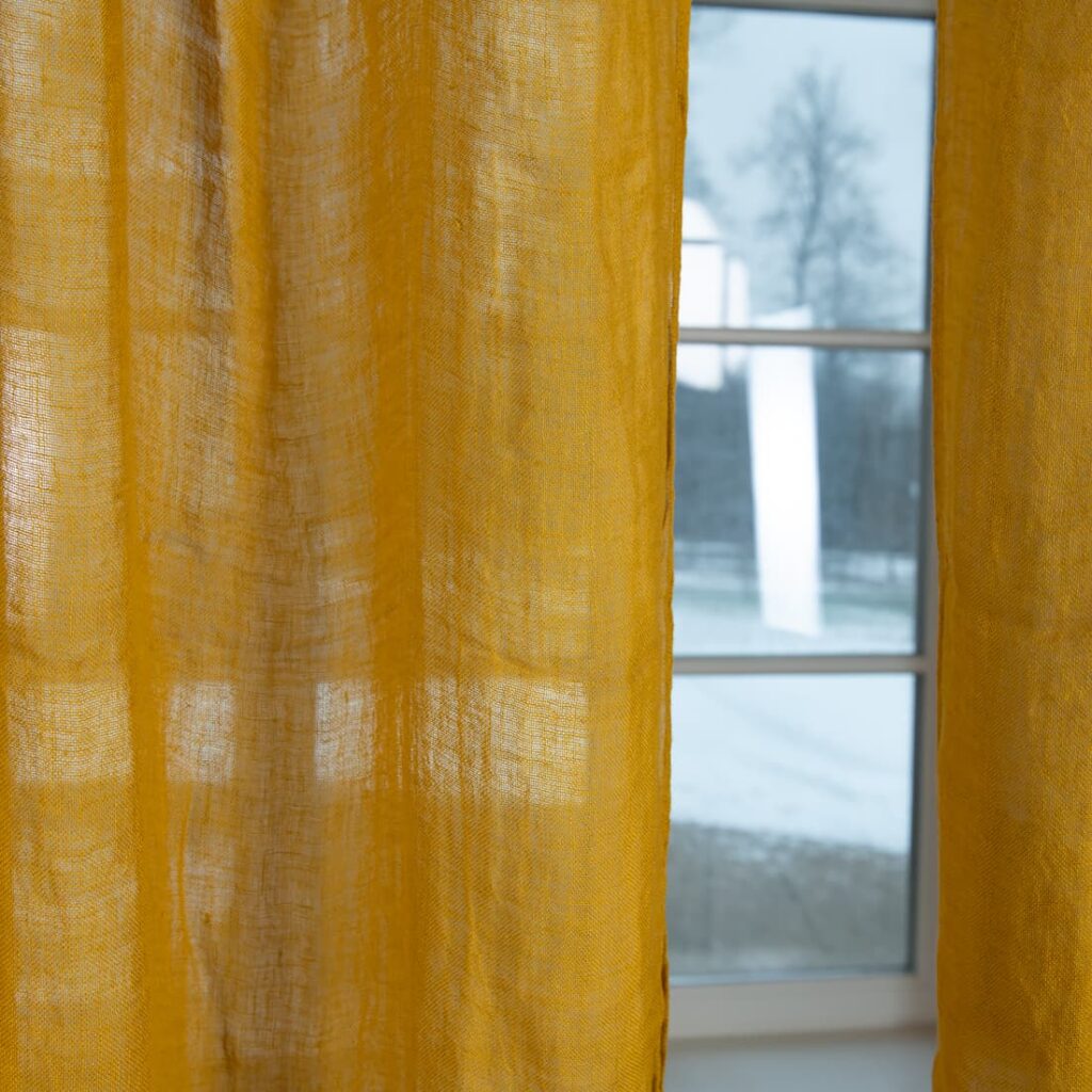 BOHEMIA Verho sinapinkeltainen 2 mustard yellow linen curtains, gauze