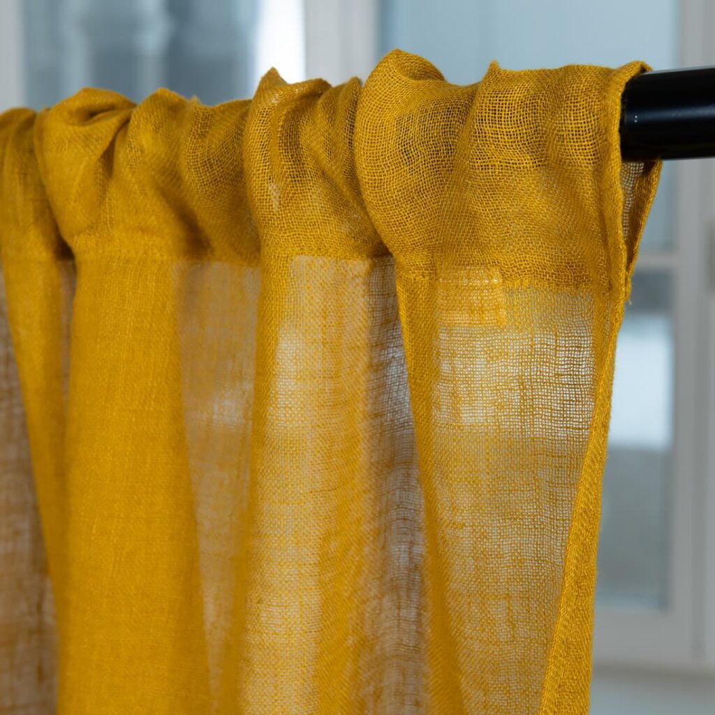 BOHEMIA Verho sinapinkeltainen 6 mustard yellow linen curtains, with channel