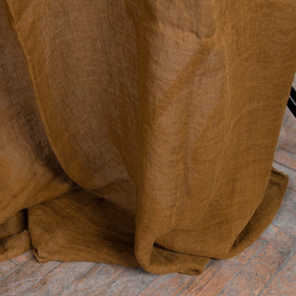 BOHEMIA Verho kullanruskea 4 golden brown linen curtain, transparent