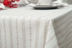 ORNA Pöytäliina valkoinen