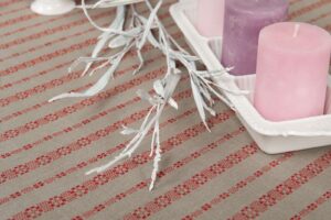 ORNA Pöytäliina punainen 9 ORNA Pöytäliina punainen