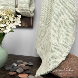 MORO Kylpypyyhe valkoinen vihreä