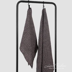 BAHA Kylpypyyhe ruskearaidallinen