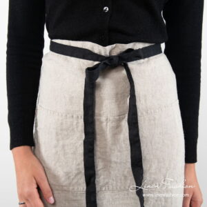 BISTRO SHORT Esiliina luonnonvärinen pellava