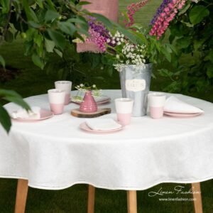 AIRA Pöytäliina pyöreä/ovaali valkoinen