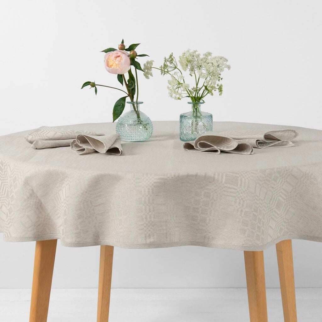 CAMPO Pöytäliina pyöreä/ovaali beige 2 CAMPO Pöytäliina pyöreä/ovaali beige - Image 2