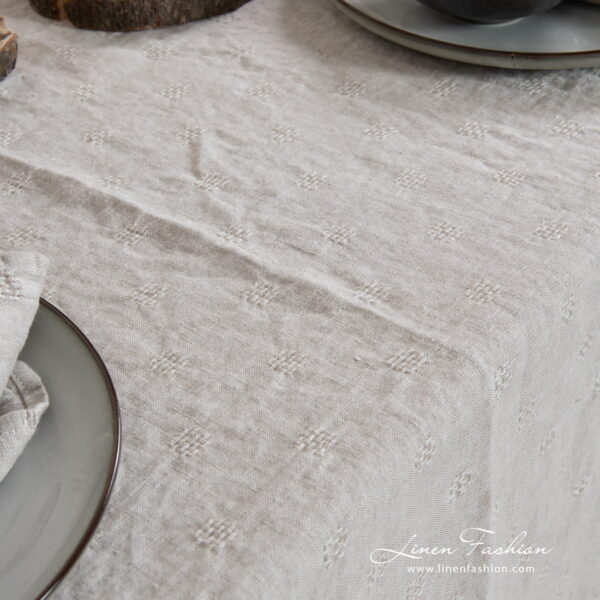SOLO Pöytäliina beige - Image 3