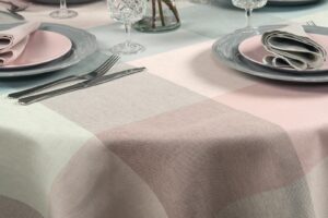 KARO Pöytäliina pyöreä/ovaali vaaleanharmaa 8 KARO Pöytäliina pyöreä/ovaali vaaleanharmaa