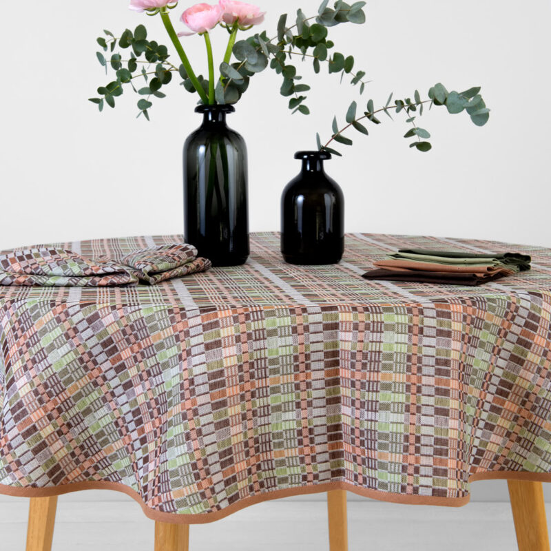 VIOLA Pöytäliina pyöreä/ovaali ruskea vihreä