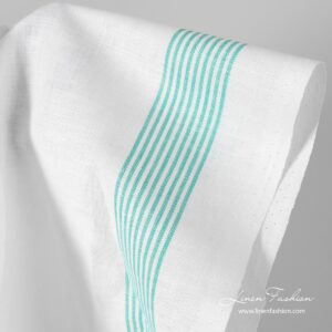 Valkoinen pellavapuuvillakangas vihreillä raidoilla kapea