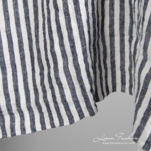 Leveä siniraidallinen pesty pellavakangas