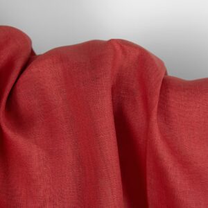 Kardinaalinpunainen pellavakangas