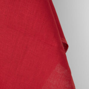 Yksivärinen kirkkaanpunainen pellavakangas