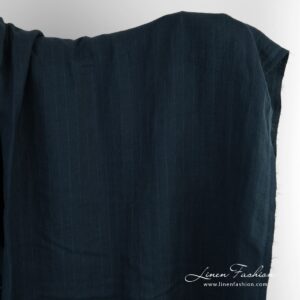 Tummansininen pellavakangas raidoilla, pesty 9 Dark blue linen fabric in stripes