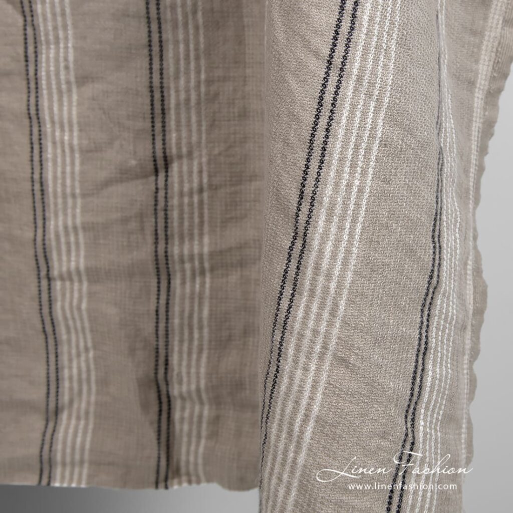 Harmaanruskea pellavakangas raidoilla pesty 3 Grey brown linen fabric in stripes, perfect for towels, bathrobes and bedding sets