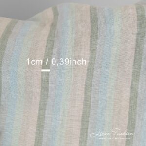 Monivärinen raidallinen pastellinsävyinen pesty pellavakangas 12 Multicolored linen fabric in vertical stripes, specially washed