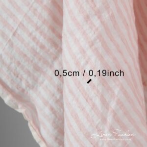 Leveä pellavakangas vaaleanpunaiset raidat pesty