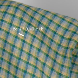 Pellavakangas sinisillä ja vihreillä ruuduilla