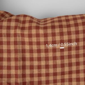 Pellavakangas karamellin ja lämpimän ruskean sävyisillä ruuduilla