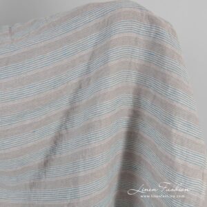 Vaalean harmaansininen pellavakangas raidoilla, pesty 10 Grey blue linen fabric in stripes, washed