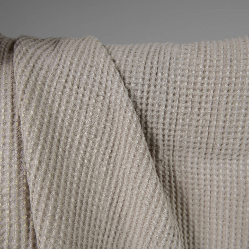 Pesty pellavapuuvillakangas beige vohveli 2 Washed linen cotton fabric beige waffle 150cm