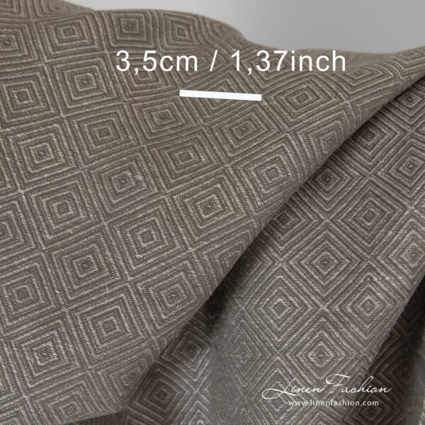 Diamond patterned linen cotton fabric.