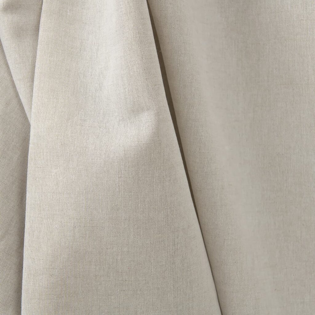 Leveä pellavapuuvillakangas luonnollinen vaaleanharmaa 2 Wide linen cotton fabric natural light grey colour product photo