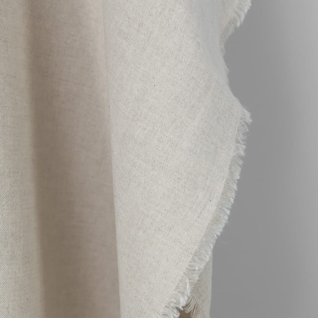 Leveä pellavapuuvillakangas, luonnonvärinen ja valkoinen sekoitus 3 Wide linen cotton fabric natural and white mix edge
