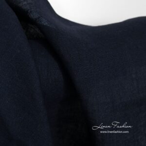 Mustansininen pellavakangas