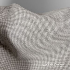 Luonnonvalkoinen ja luonnonvärinen pellavakangas kukonaskelkuviolla