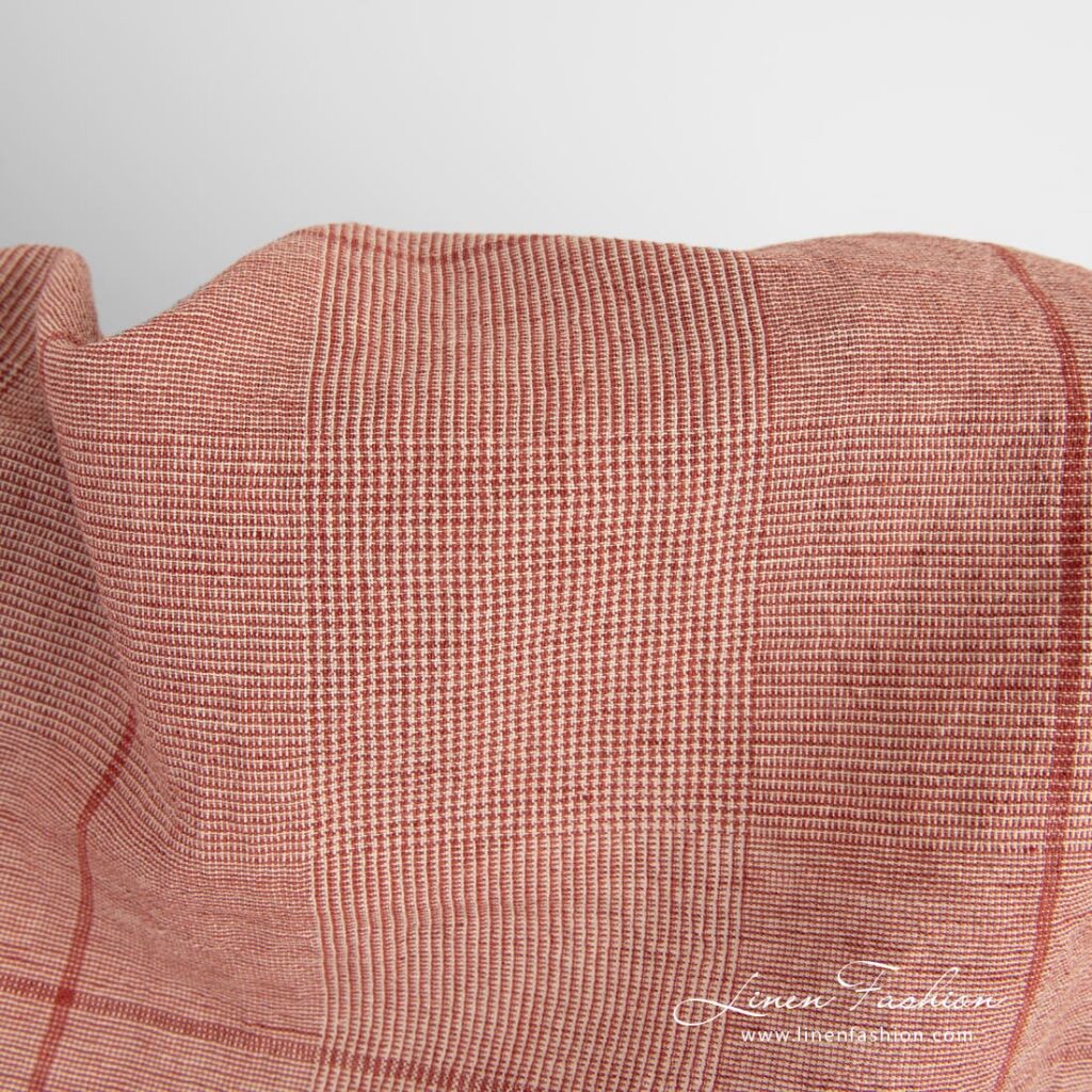 Leveä pellavapuuvillakangas punaruudullinen pesty 2 Wide linen cotton fabric with checks