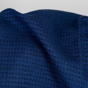 Pellavavillakangas tummansini-musta vohveli