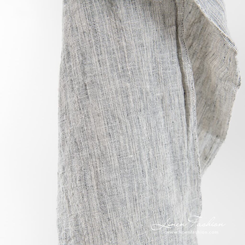 Leveä harmaa pellavapuuvillakangas pesty 3 Grey linen cotton fabric.