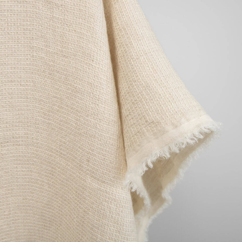 Pellava-villa pesty kangas vohveli hiekanvärinen 4 linen wool waffle sand fabric, washed