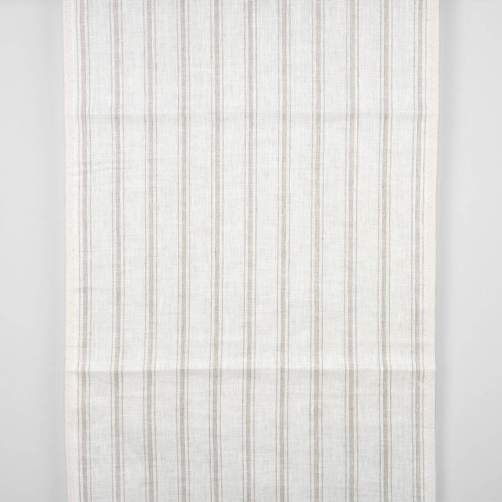 Kapearaitainen puhdas pellavakangas, luonnonvalkoinen 1 Narrow off-white linen fabric