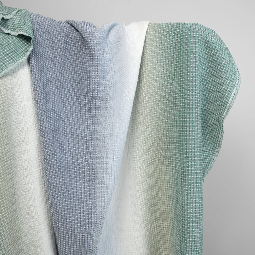 Puuvilla-hamppu pesty vohveli sinivihreä kangas 1 cotton hemp waffle fabric