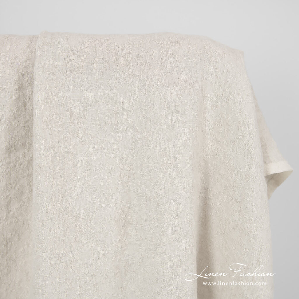 Pellavavilla Jacquard hiekanharmaa kangas pesty 2 Pellavavilla Jacquard hiekanharmaa kangas pesty - Image 2