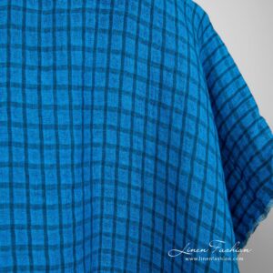Pellavakangas kirkkaansinisillä ruuduilla pesty 10 Linen fabric in bright blue checks, specially washed