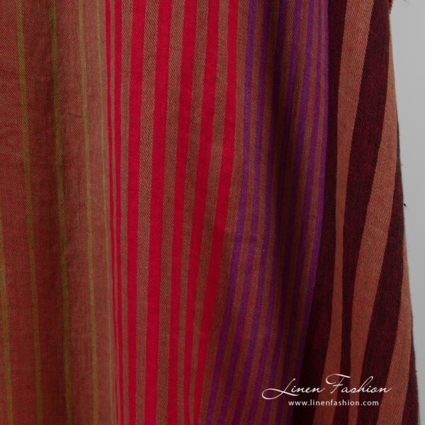Specially washed linen fabric in red stripes