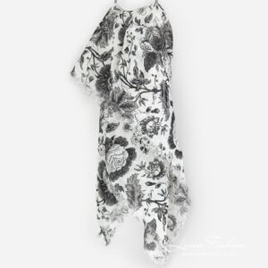 GARDENIA Huivi musta 8 GARDENIA Huivi musta