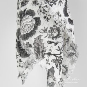 GARDENIA Huivi musta 9 GARDENIA Huivi musta